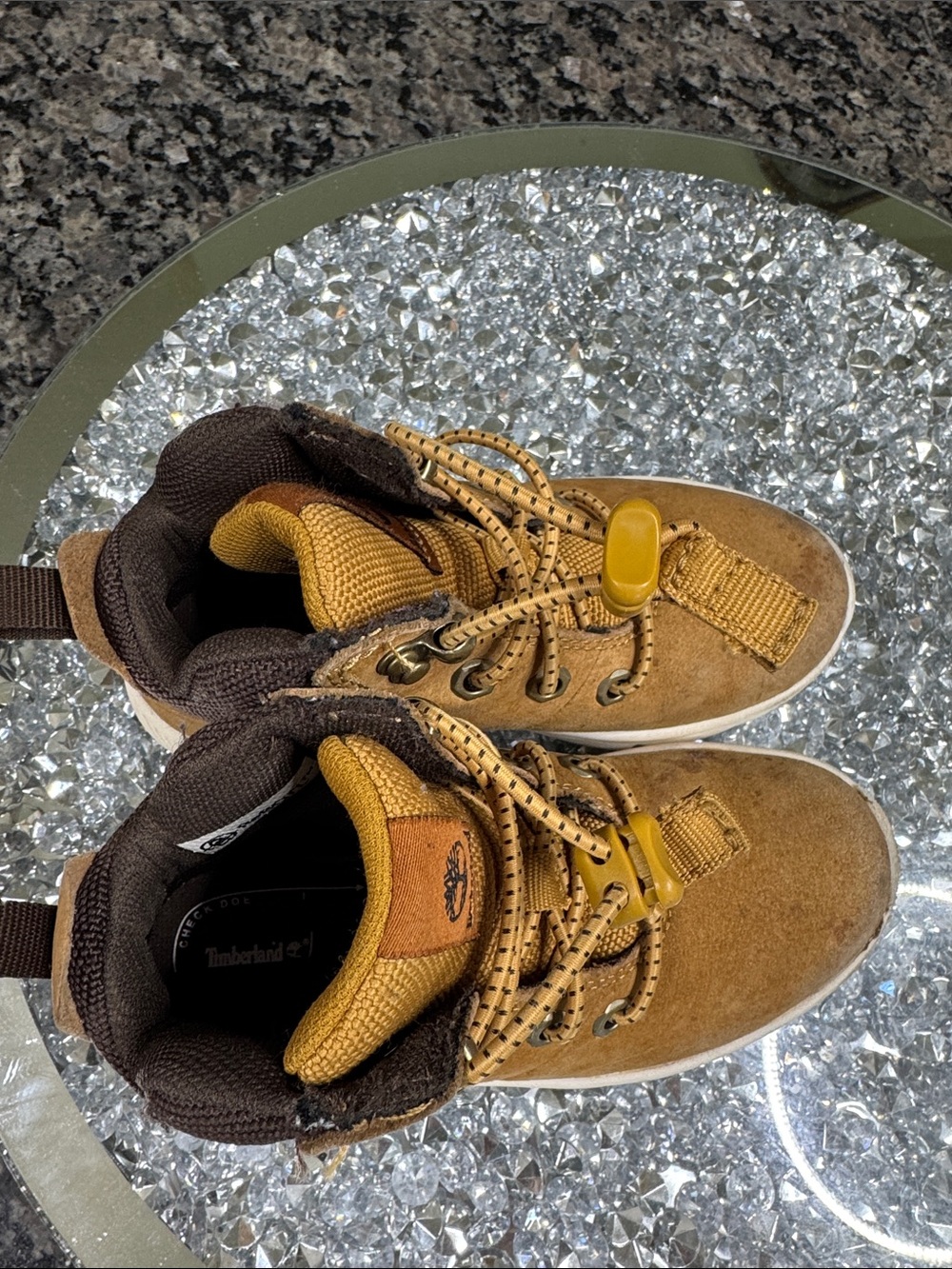 Timberland toddler Tan Suede Ankle Boots with White Sole 9 - Picture 10 of 14